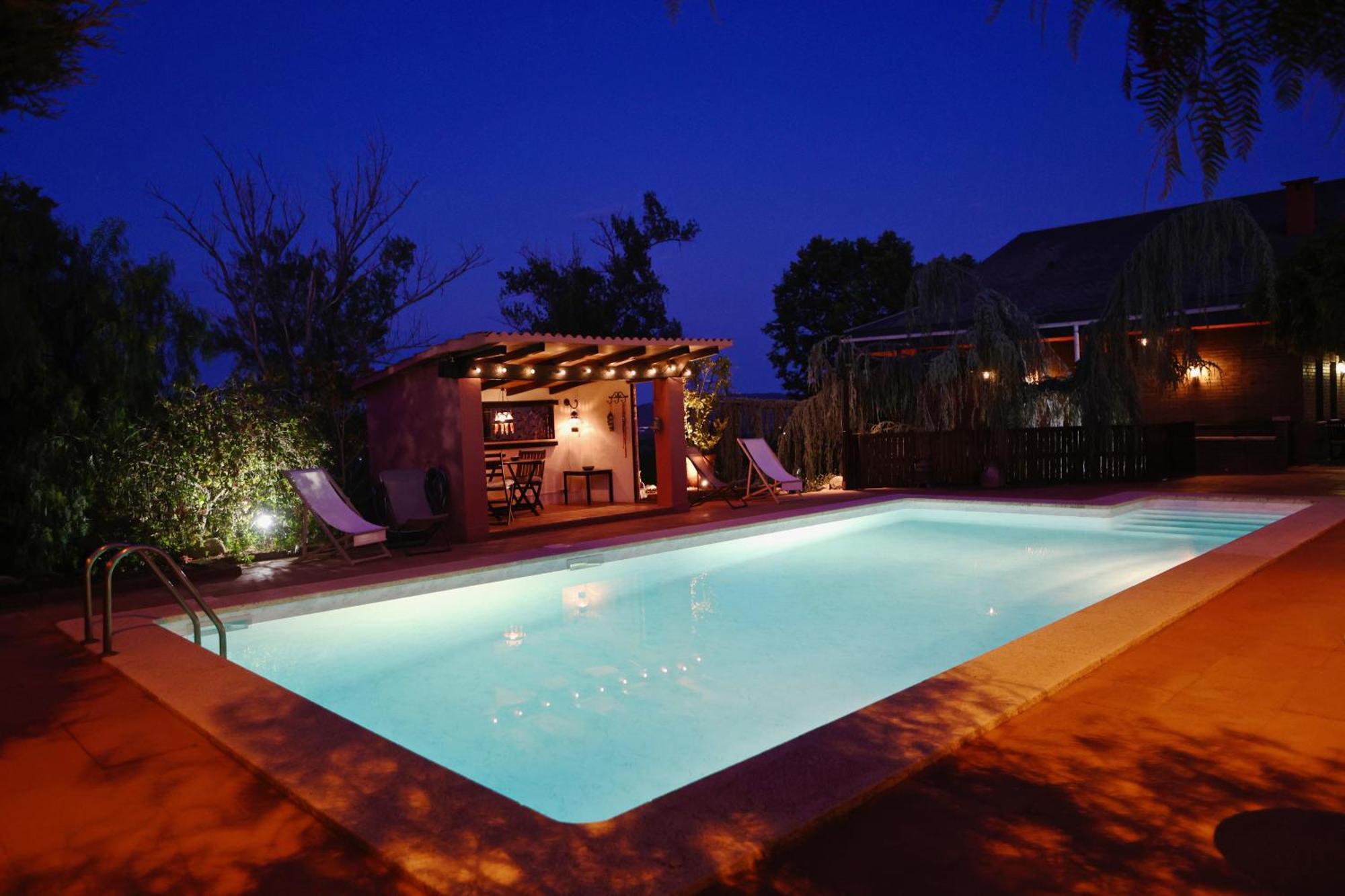 הוילה El Cedre Blau Vivienda Con Piscina En גראנולרס מראה חיצוני תמונה