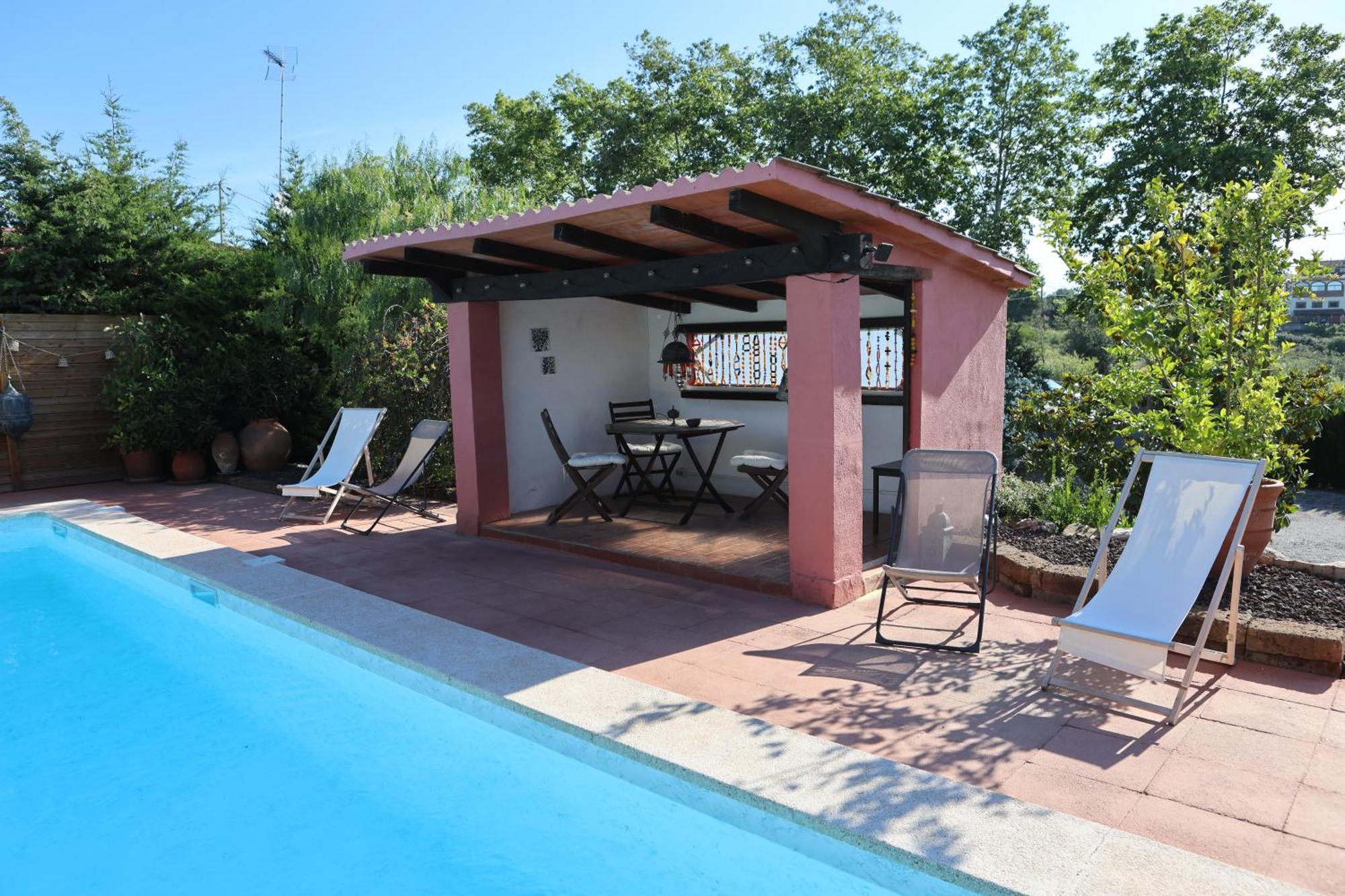 הוילה El Cedre Blau Vivienda Con Piscina En גראנולרס מראה חיצוני תמונה