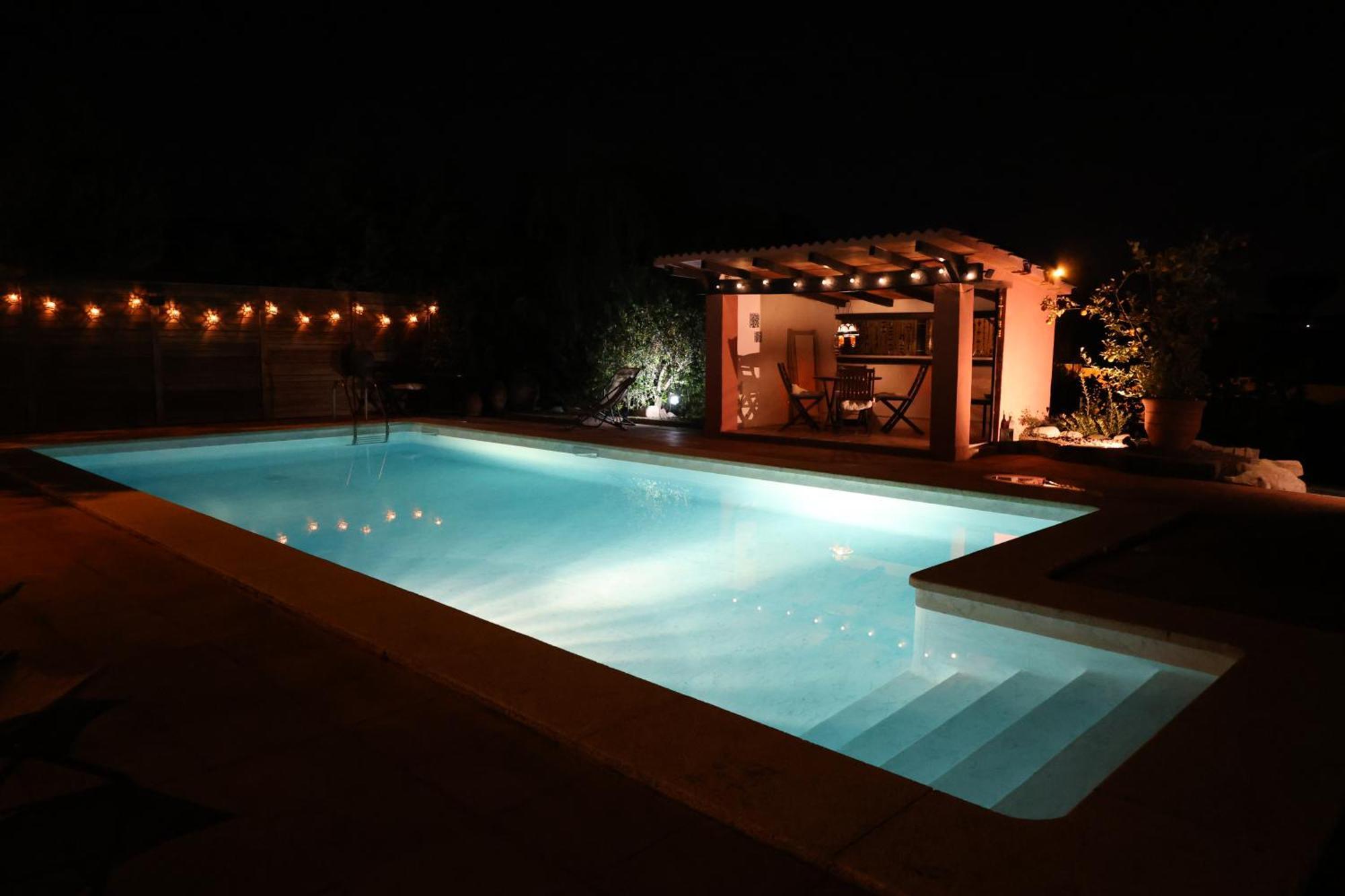 הוילה El Cedre Blau Vivienda Con Piscina En גראנולרס מראה חיצוני תמונה