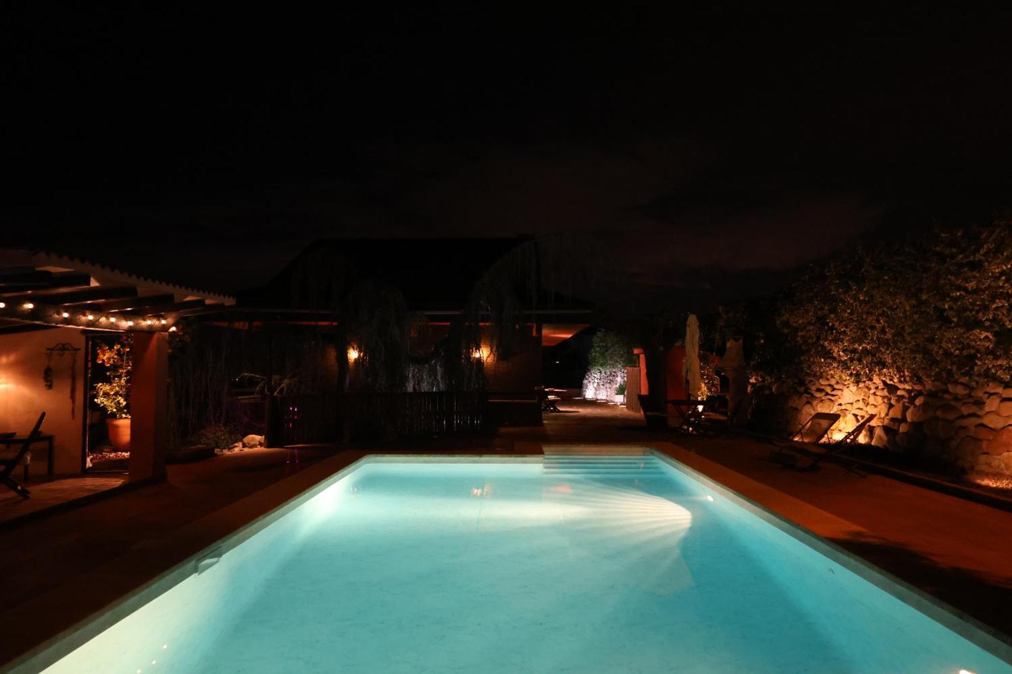 הוילה El Cedre Blau Vivienda Con Piscina En גראנולרס מראה חיצוני תמונה