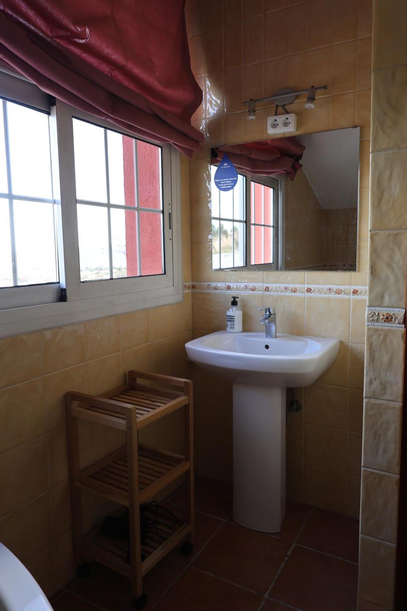 הוילה El Cedre Blau Vivienda Con Piscina En גראנולרס מראה חיצוני תמונה